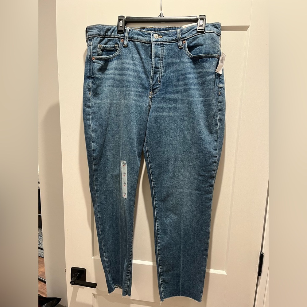 Old Navy size 14 high-rise O.G. Straight jeans with button fly, ankle length